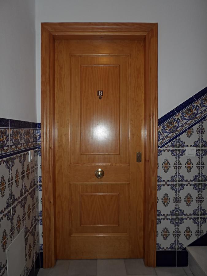 דירות נרחה Pulguilla B Menyber מראה חיצוני תמונה